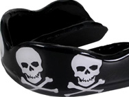 fight-dentist-skulls-1