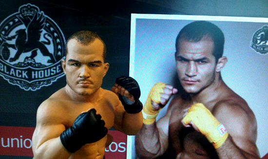 junior dos santos action figure