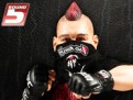 round-5-dan-hardy-figure round-5-dan-hardy-figure