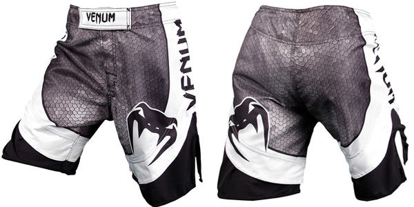 venum-amazonia-shorts-black