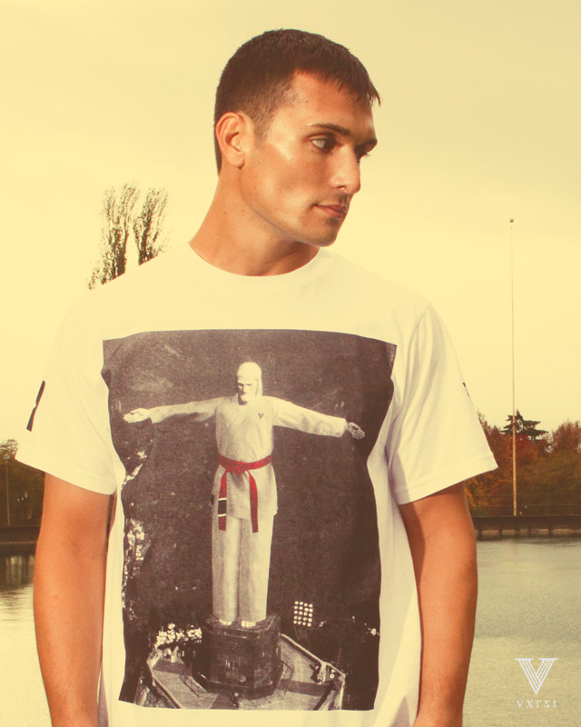 VXRSI-Holiday-2012-LookBook-1