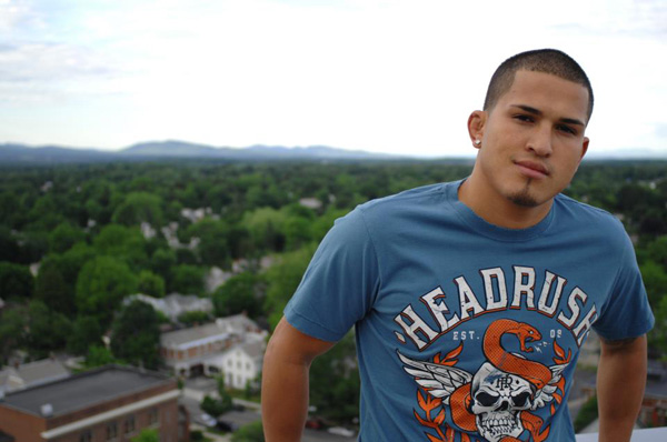 anthony-pettis-headrush