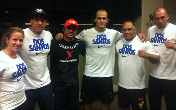 junior-dos-santos-nike-shirt
