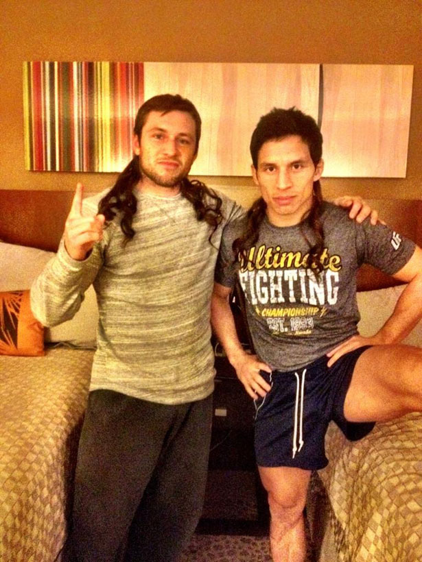 joseph-benavidez-ufc-shirt