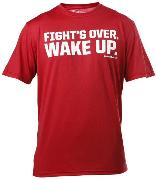 clinch-gear-fights-over-shirt