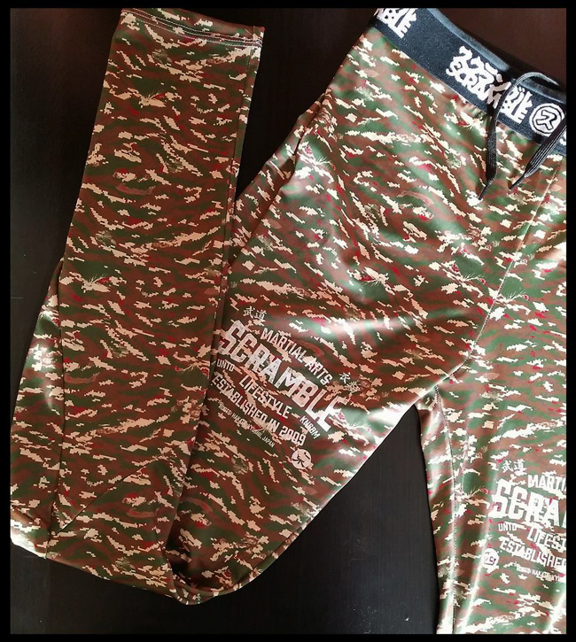 scramble-digi-camo-spats