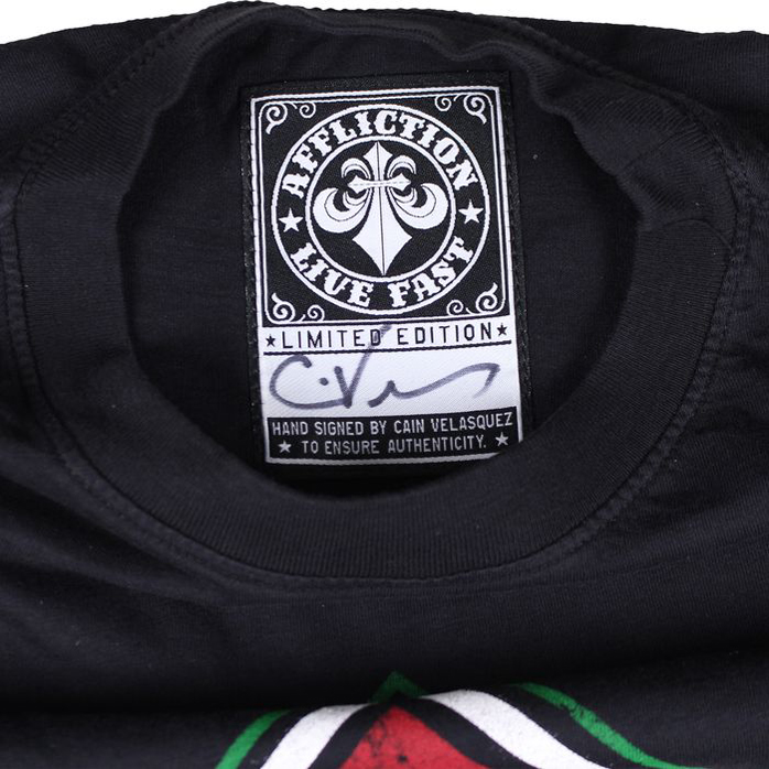 affliction-cain-velasquez-command-shirt-autographed-1