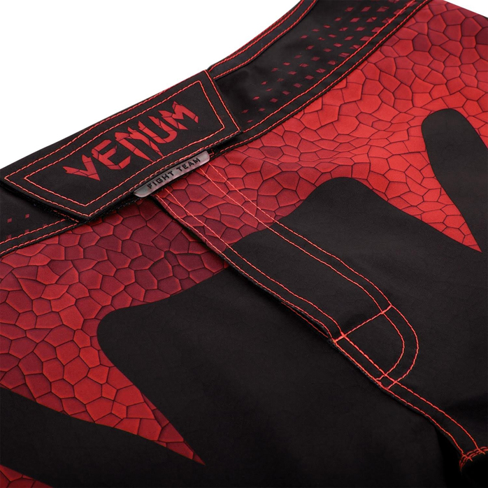 venum-amazonia-hurricane-shorts-3