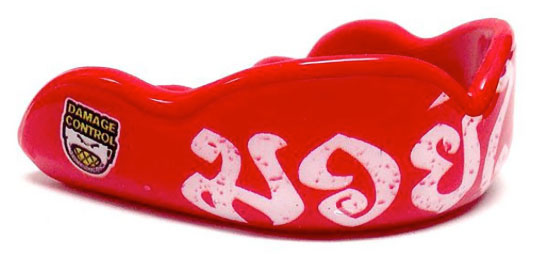 damage-control-muay-thai-mouthguard
