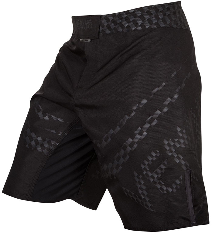 venum-carbonix-fight-shorts-1
