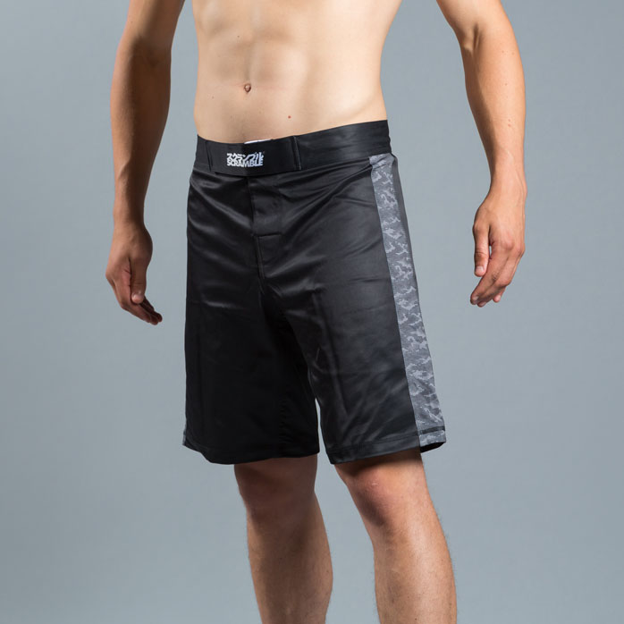 scramble-kuro-camo-fight-shorts-1