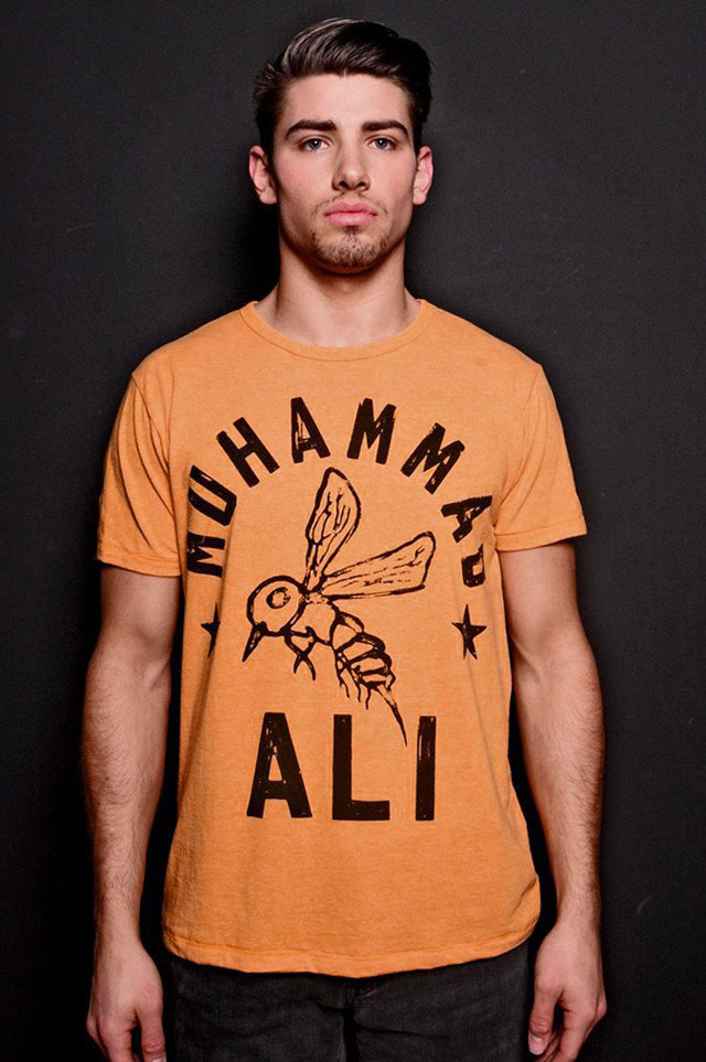roots-of-fight-muhammad-ali-iconic-tee