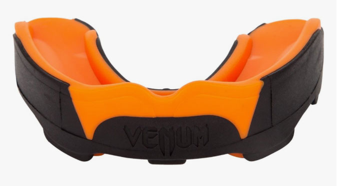 venum-predator-mouthguard-orange