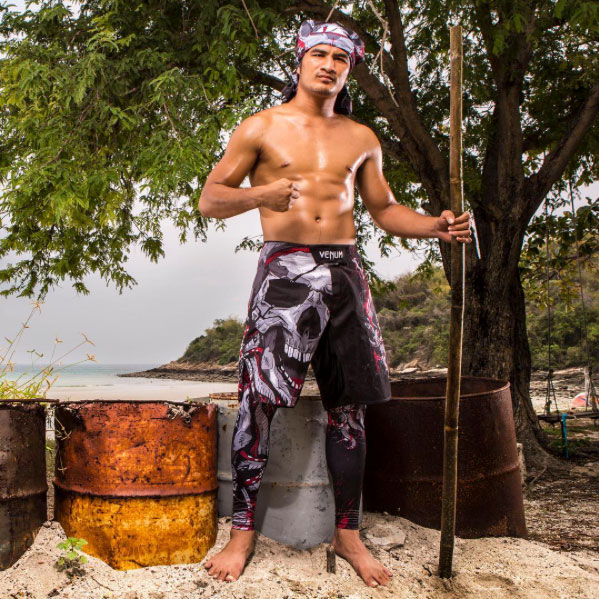 venum-pirate-3-fightwear