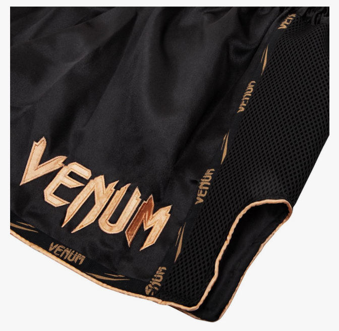 venum-giant-muay-thai-shorts-3