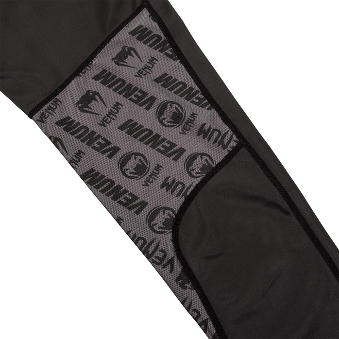 venum-logo-spats-5