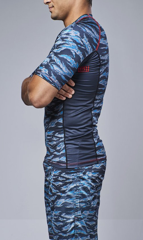 hypnotik-geo-tiger-short-sleeve-rashguard-blue-2
