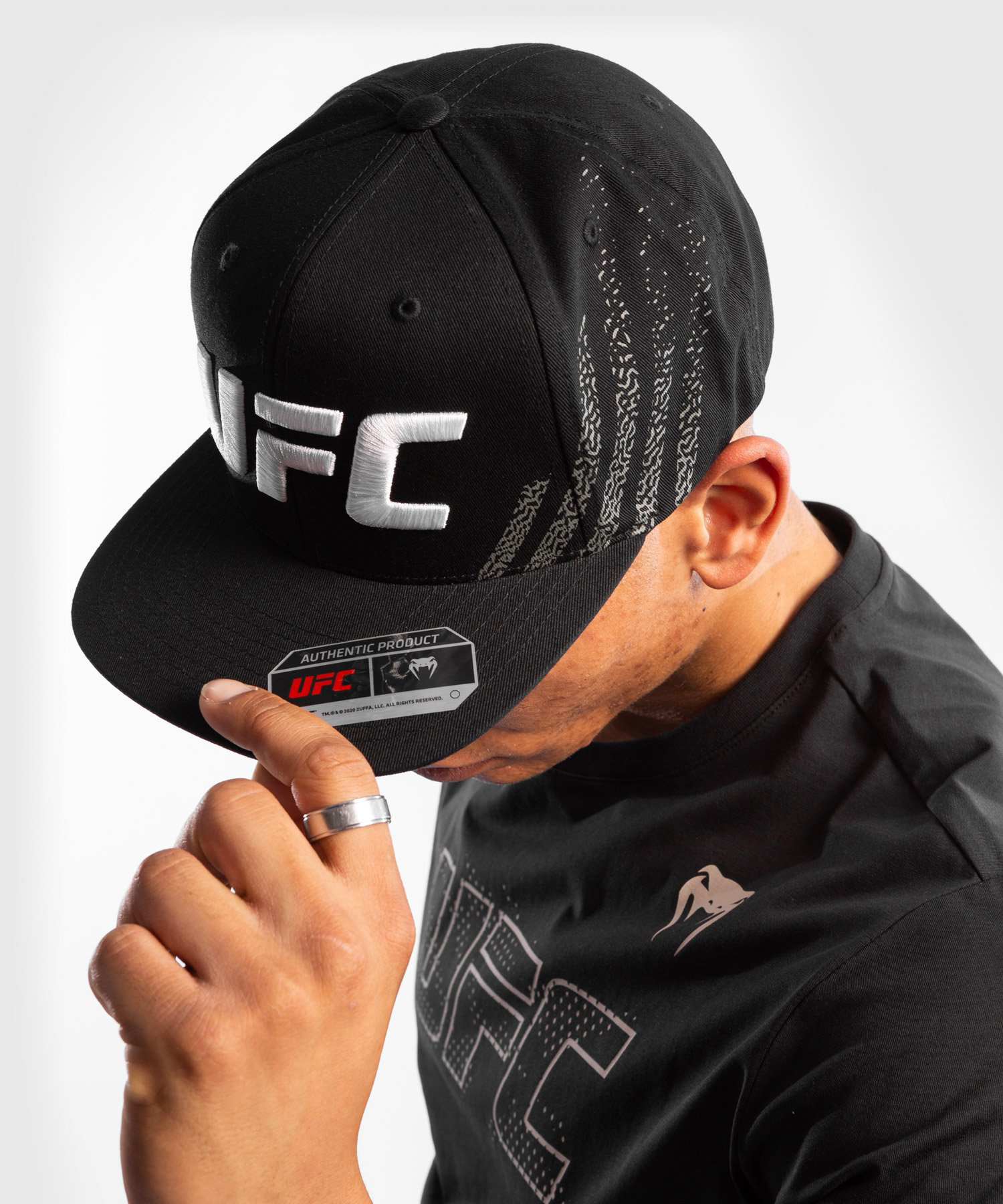 UFC New Reebok MMA Walkout Venom Black Brazil Green Era Flexfit Fitted Hat  Cap