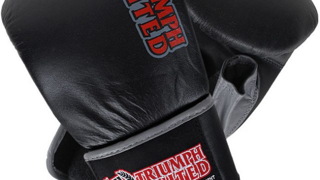 triumph-united-death-star-bag-gloves
