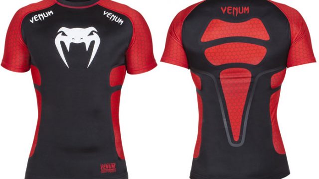 venum-absolute-short-sleeve-rashguard