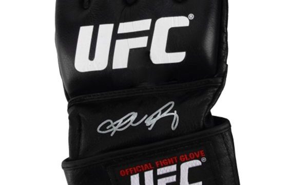 ronda-rousey-autographed-ufc-glove