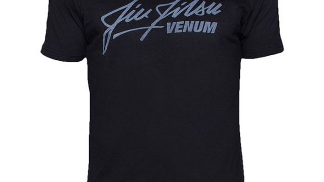 venum-signature-bjj-shirt