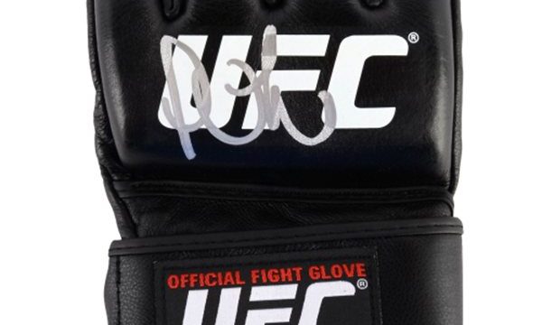 paige-vanzant-ufc-autographed-glove