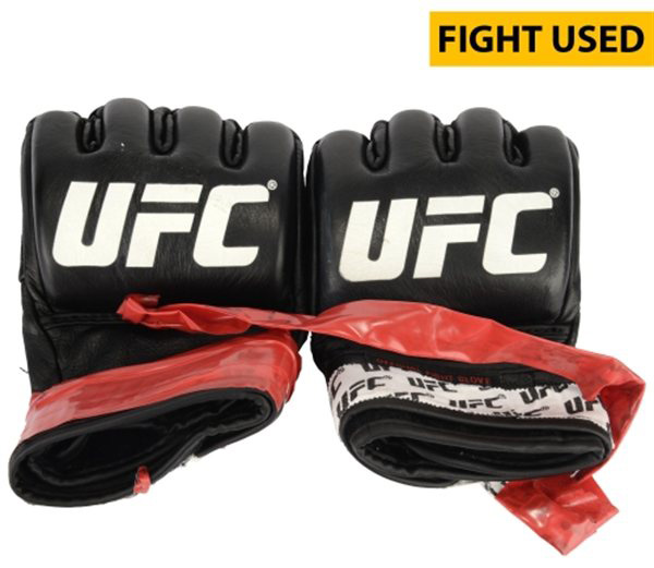 Miesha Tate UFC on FOX 16 Fight Worn Gloves | FighterXFashion.com